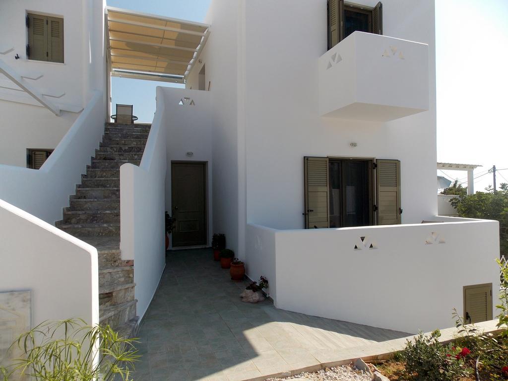 Aspous Studios And Rooms Skyros Exterior photo